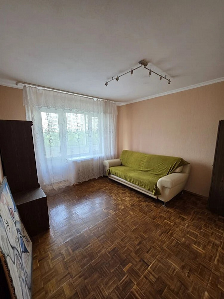 Квартира 3-комн., 70 м²