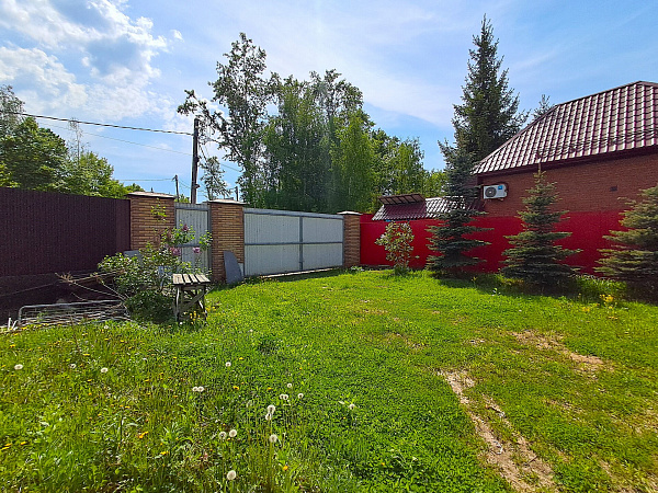 Дом 570 м²