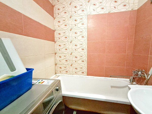 Квартира 3-комн., 60.2 м²