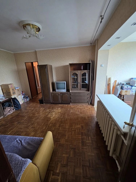 Квартира 3-комн., 70 м²